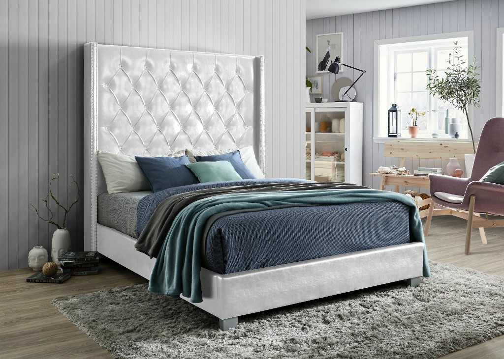 Queen Bed White