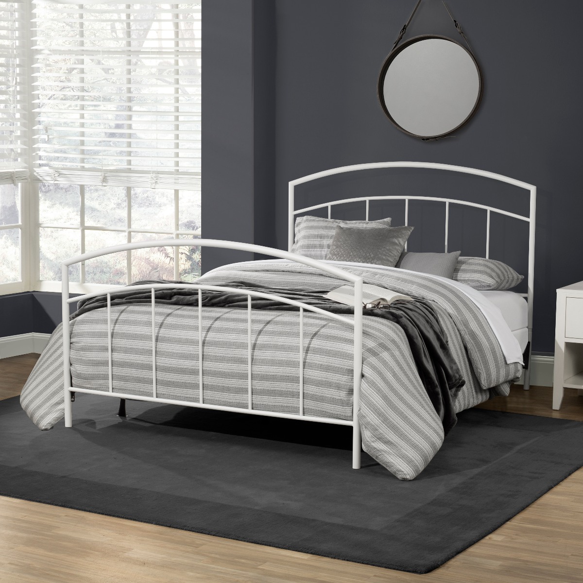 Hillsdale Furniture Julien Full Metal Bed, Textured White - 1280BFR