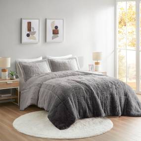 Intelligent Design Brielle Ombre Shaggy Long Fur Comforter Mini Set in Grey (King/Cal King) - Olliix ID10-2148