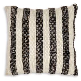 Signature Design Pillow - Ashley Furniture A1000961P