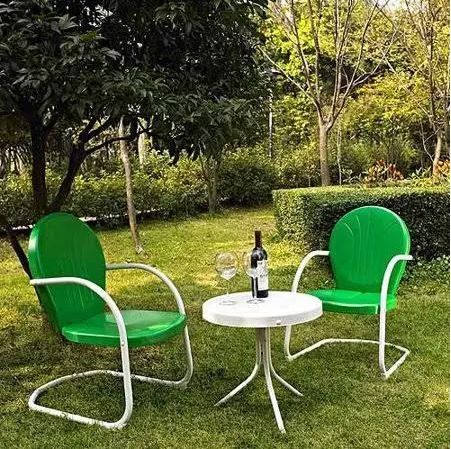 Griffith 3 Piece Metal Outdoor Conversation Seating Set - Two Chairs In Grasshopper Green Finish W/ Side Table In White Finish - Crosley Ko10004gr