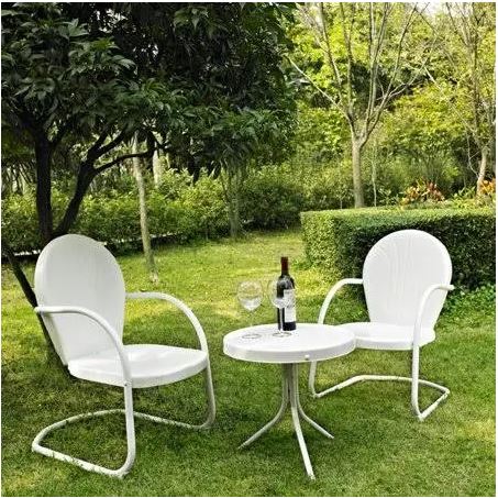 Griffith 3 Piece Metal Outdoor Conversation Seating Set - Two Chairs In White Finish W/ Side Table In White Finish - Crosley Ko10004wh