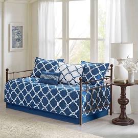 Madison Park Essentials Merritt Daybed 6 Piece Reversible Daybed Set in Navy - Olliix MPE13-627